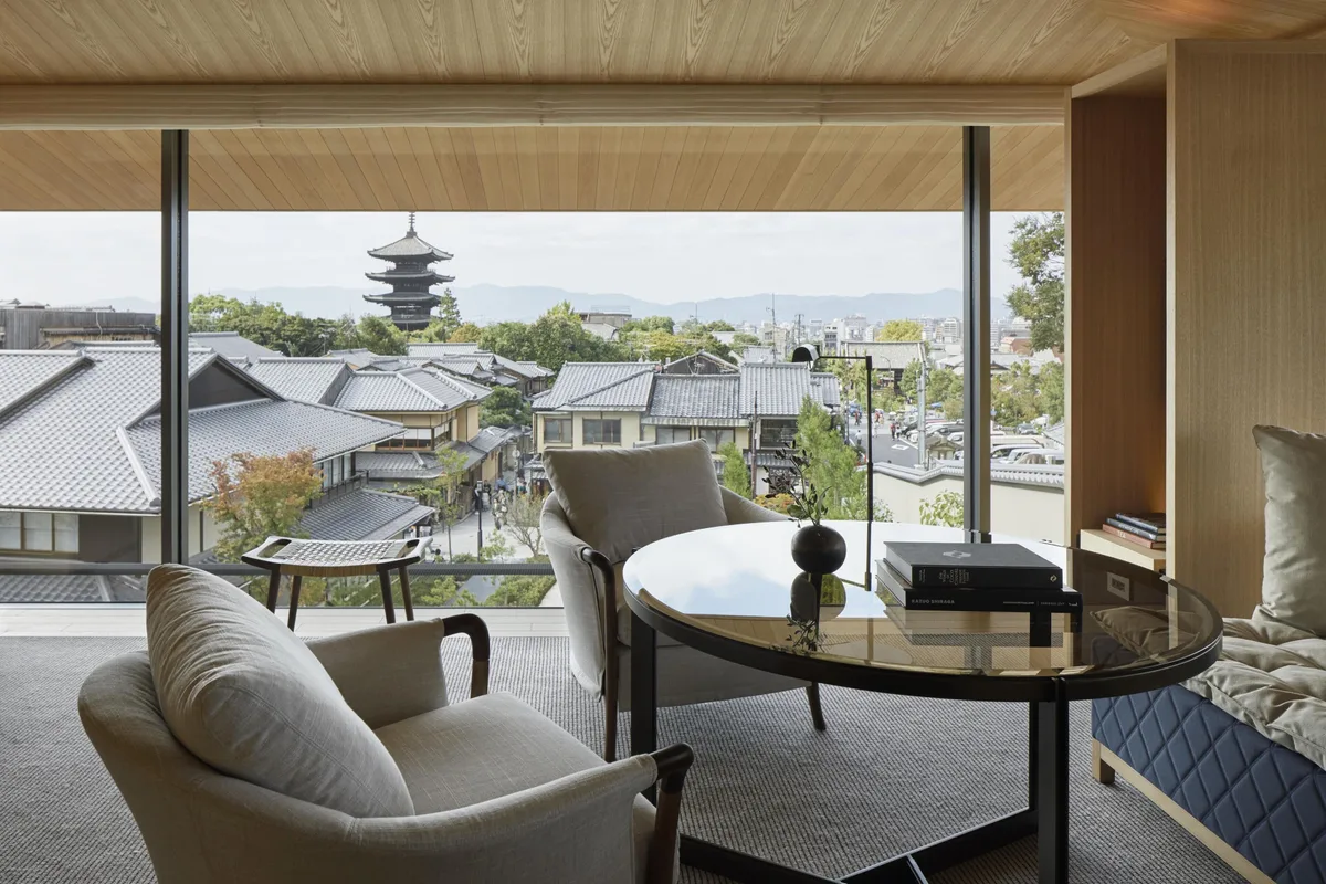 Window-side seating overlooking Yasaka Pagoda and the rooftops of Higashiyama at Park Hyatt Kyoto
