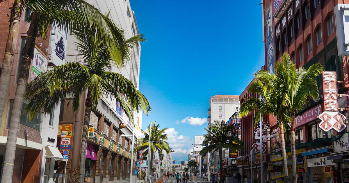 Naha One-Day Itinerary: Kokusai Street, Markets and Tsuboya