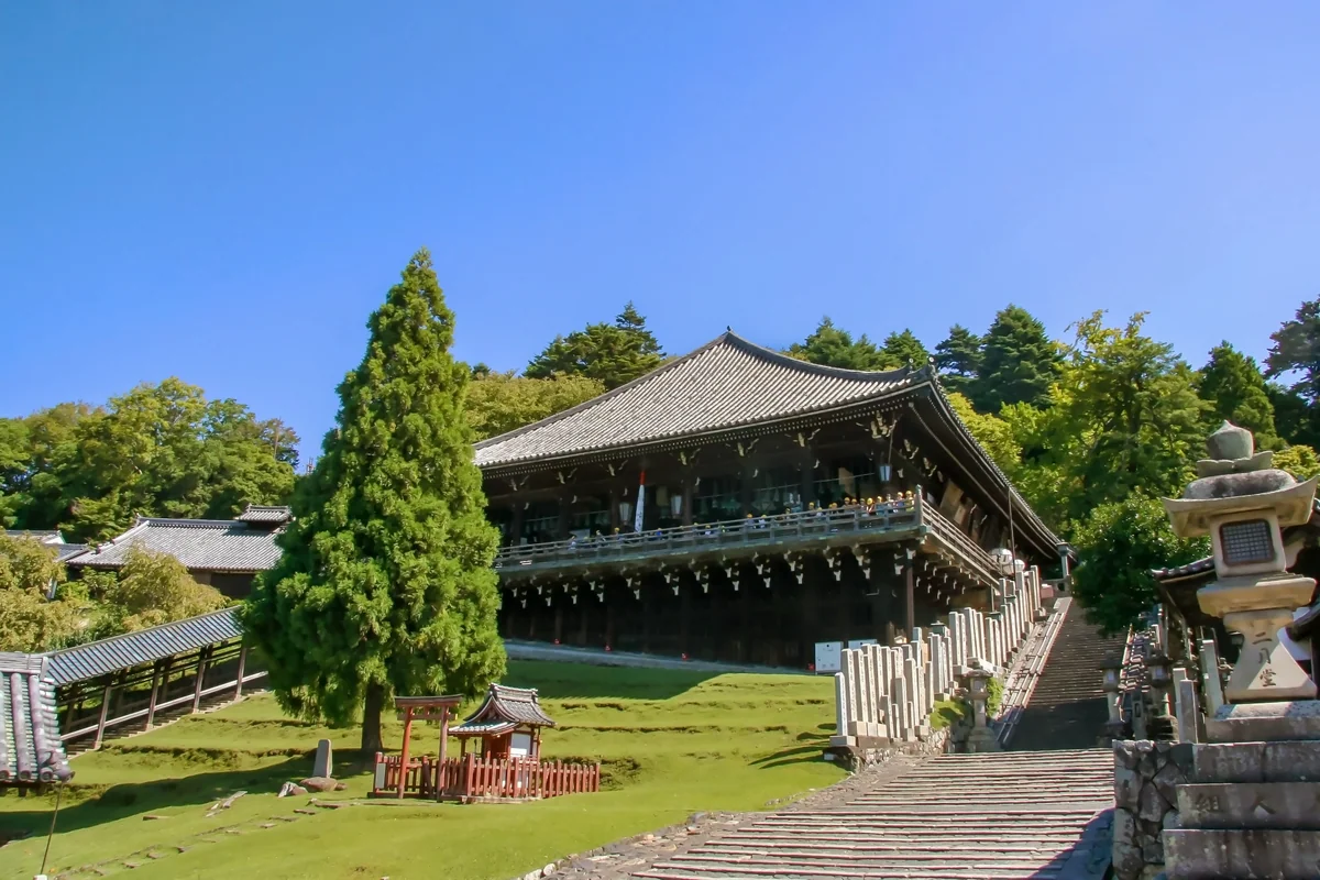 Nigatsu-do's elevated wooden hall and the stairways leading toward it